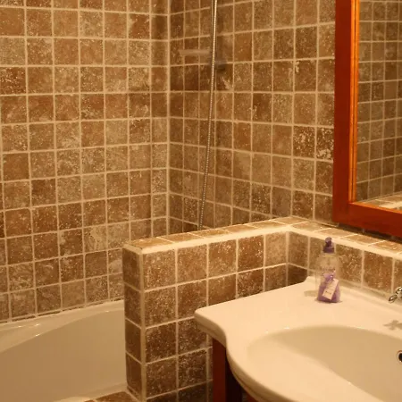 Villa Spacious In Drome With Swimming Pool Montbrun-les-Bains
